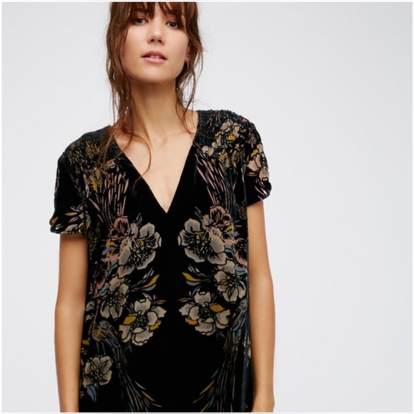 Free People Dresses & Skirts - Free People Velvet Mystic Charm Babydoll Mini Long Sleeve Tunic Dress Size S